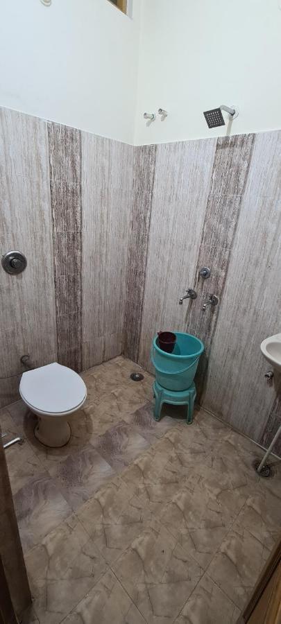 Oyo 83466 Kamal Hotel Moga